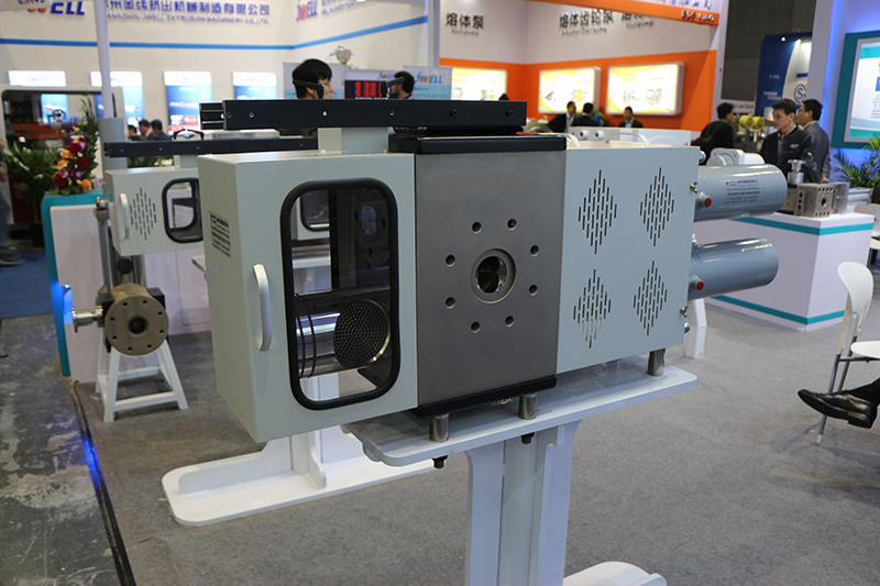 擠出機自動換網器
